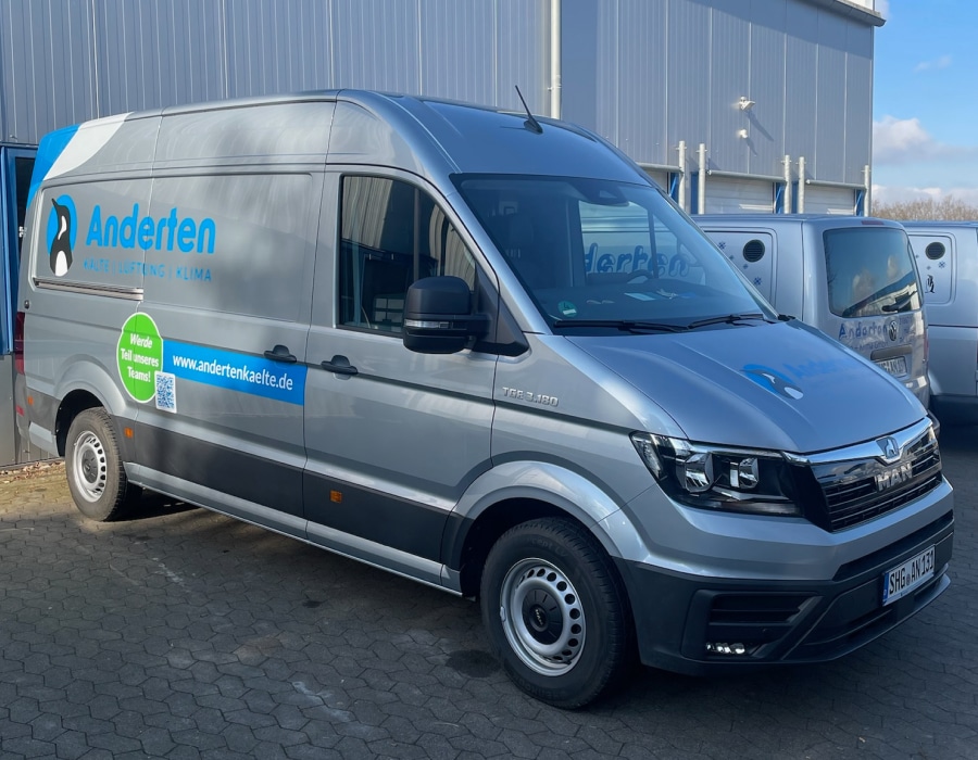 Digitaldruck Teilverklebung Transporter für Anderten Kälte + Klima